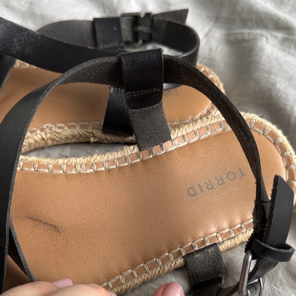 Torrid Black Strappy Sandals, 8.5W - Picture 2 of 7